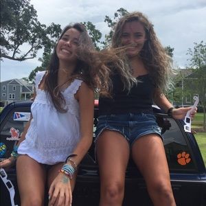 Meet your Posher, Caroline